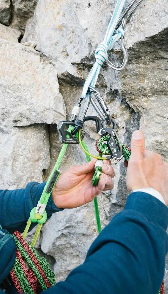 Edelrid Giga Jul naudojimas kopiant uolomis