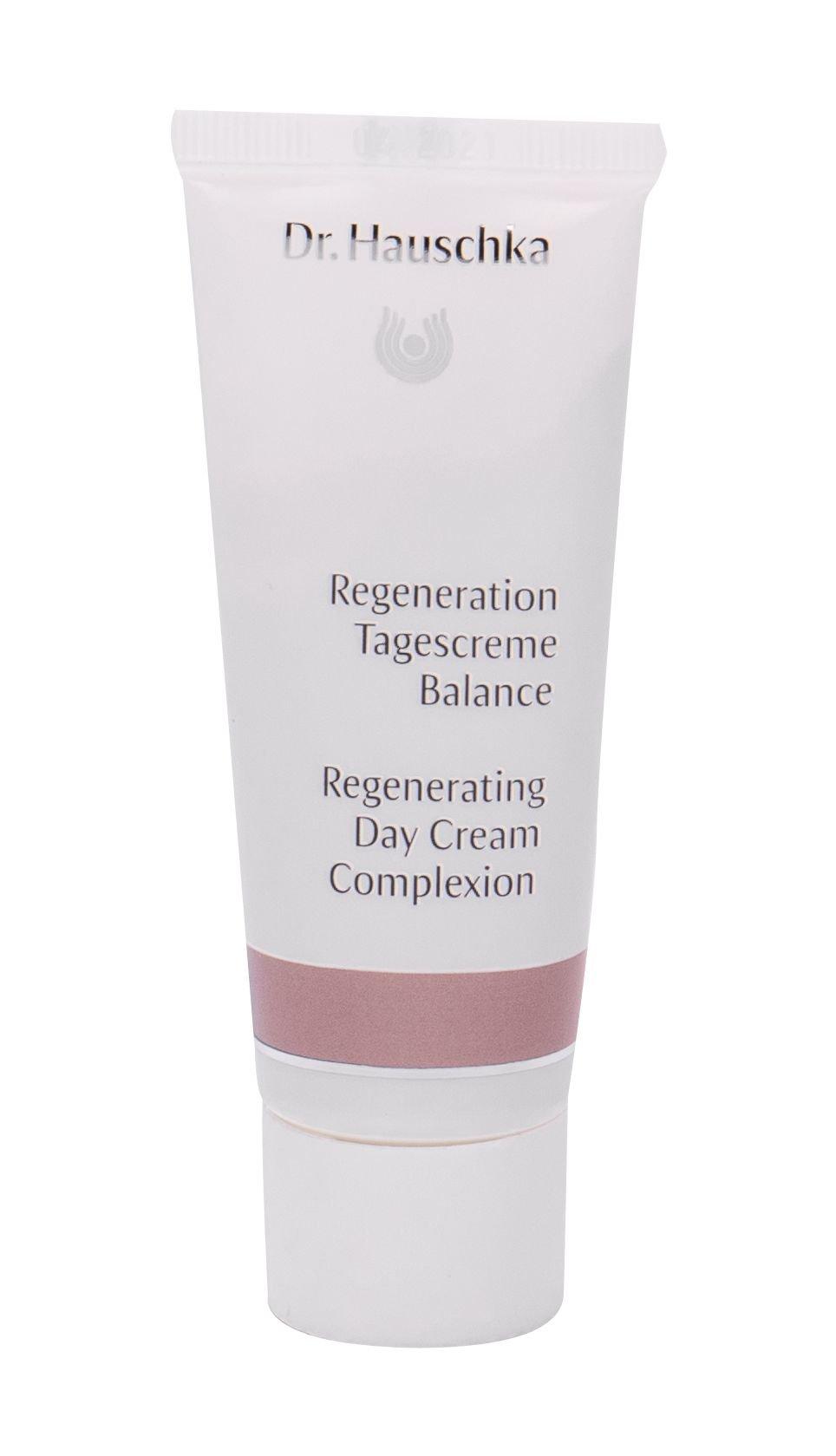 Dr. Hauschka Atkuriamasis dieninis kremas Balance (Atkuriamasis dieninis kremas) 40 ml