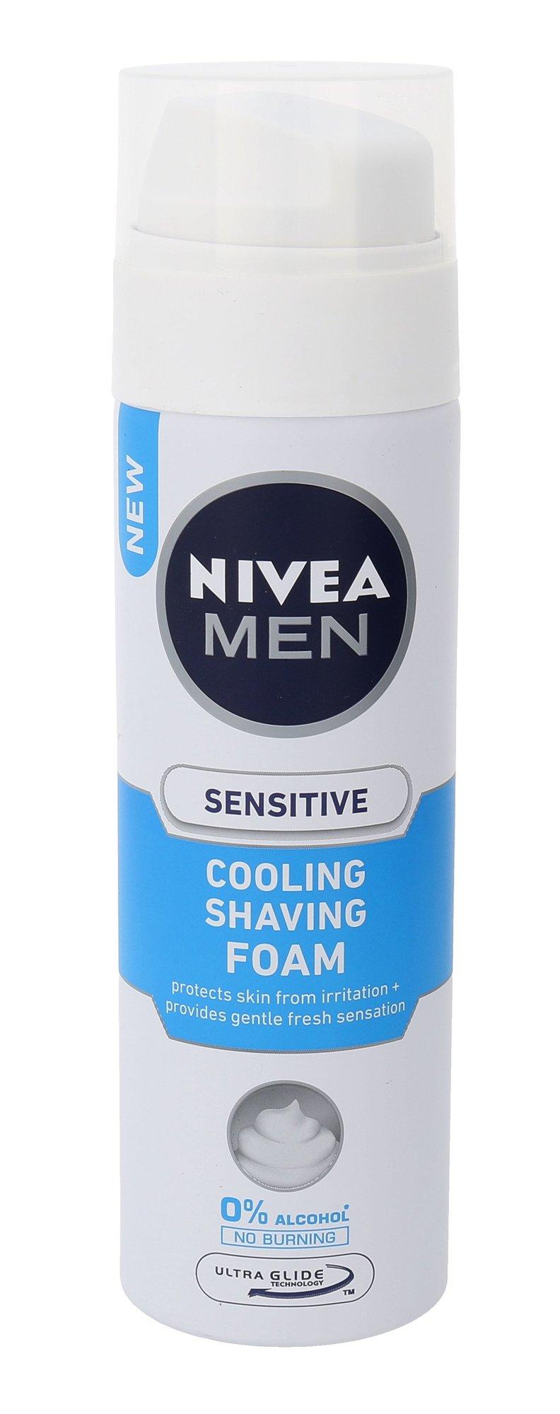 „Nivea Men Sensitive“ vėsinamosios skutimosi putos vyrams, 200 ml