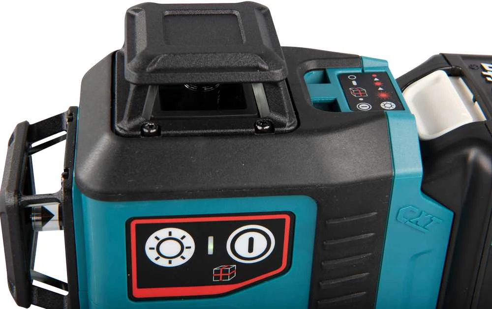 Makita Akumuliatorinis 360° CXT® lazerinis nivelyras SK700D 12Vmax • Raudono spindulio • 25 m