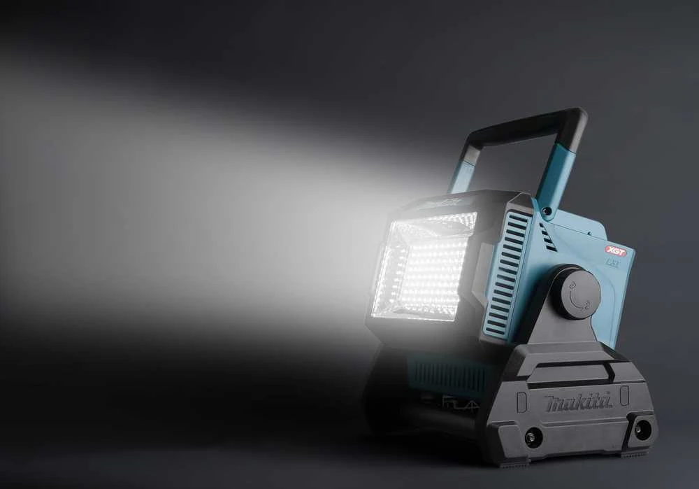 Makita Akumuliatorinis darbinis žibintas ML009G XGT® 40Vmax • LXT 18V/14,4V • 2000-10000 lm