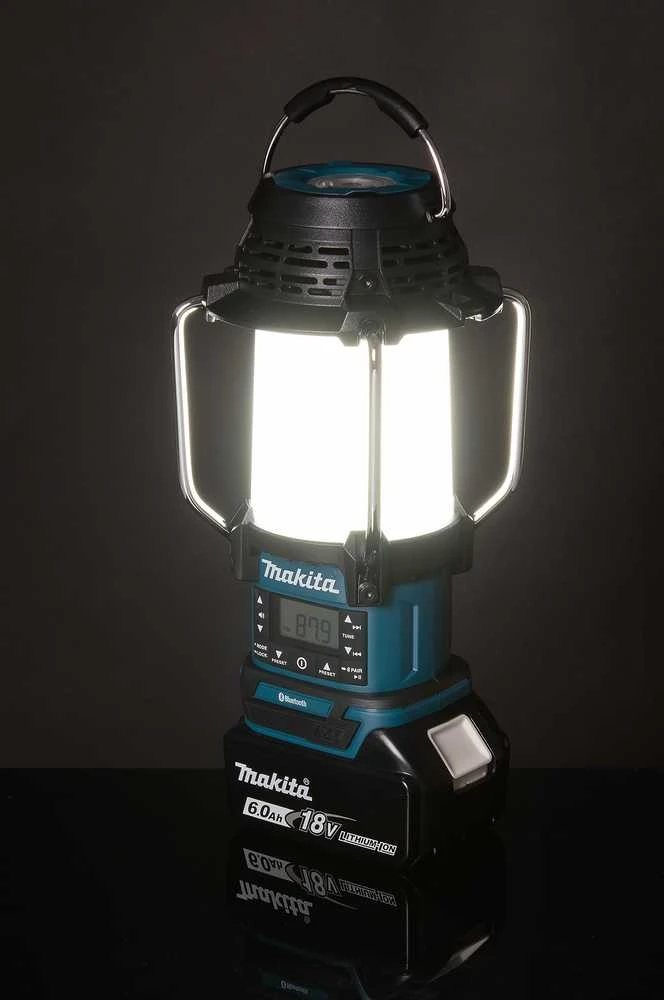 Makita Akumuliatorinis LXT® žibintas / radijas DMR057 14,4V / 18V • 1 000 lx