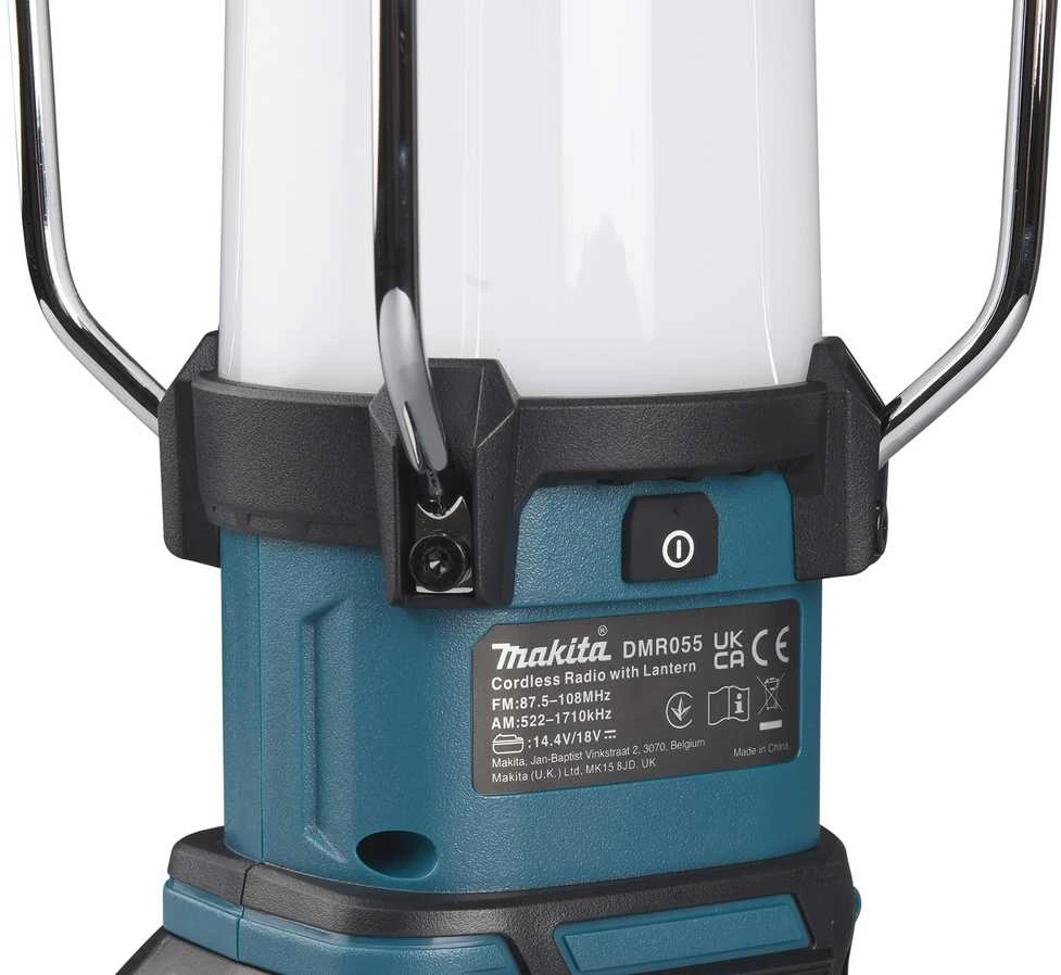 Makita Akumuliatorinis LXT® žibintas / radijas DMR055 14,4V / 18V • 130 lx