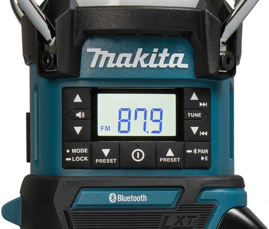 Makita Akumuliatorinis LXT® žibintas / radijas DMR057 14,4V / 18V • 1 000 lx