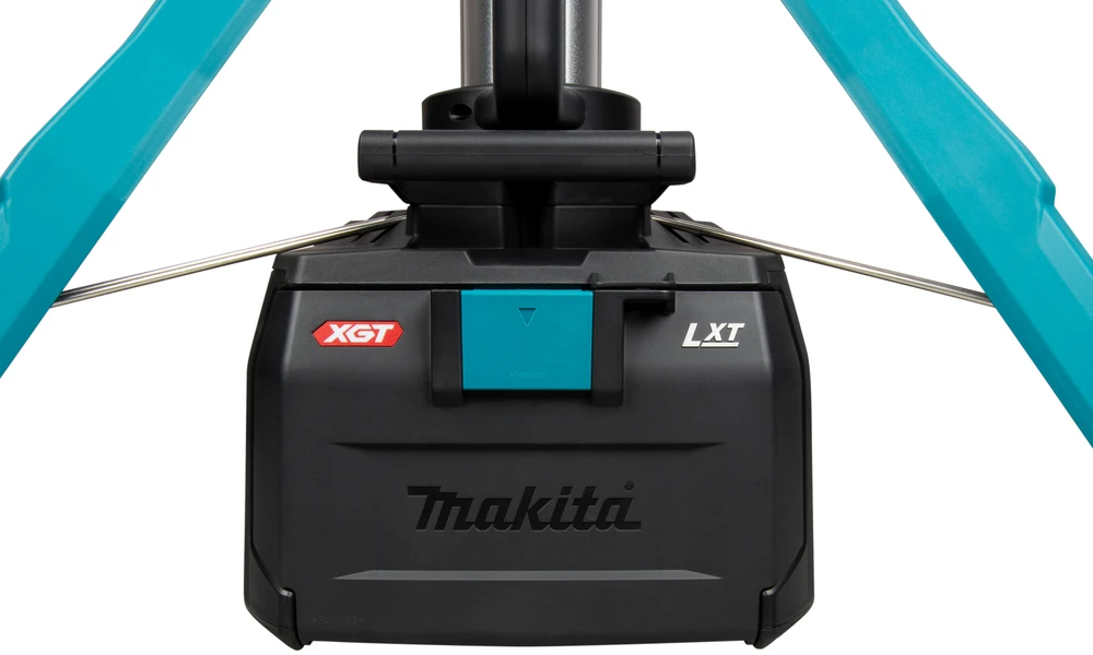 Makita Akumuliatorinis XGT® / LXT® teleskopinis darbinis žibintas ML014G 40Vmax / 18V • 15000 lm