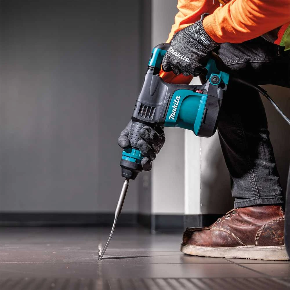 Makita Atskėlimo plaktukas HK1820 SDS-PLUS