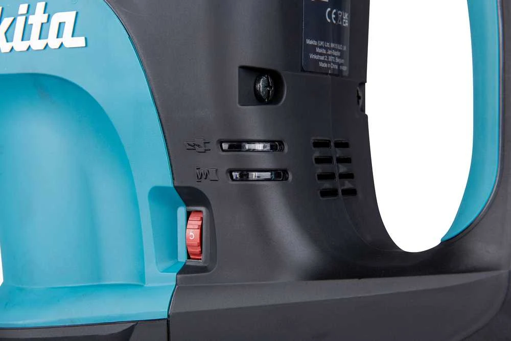 Makita Atskėlimo plaktukas HM1203C SDS-MAX