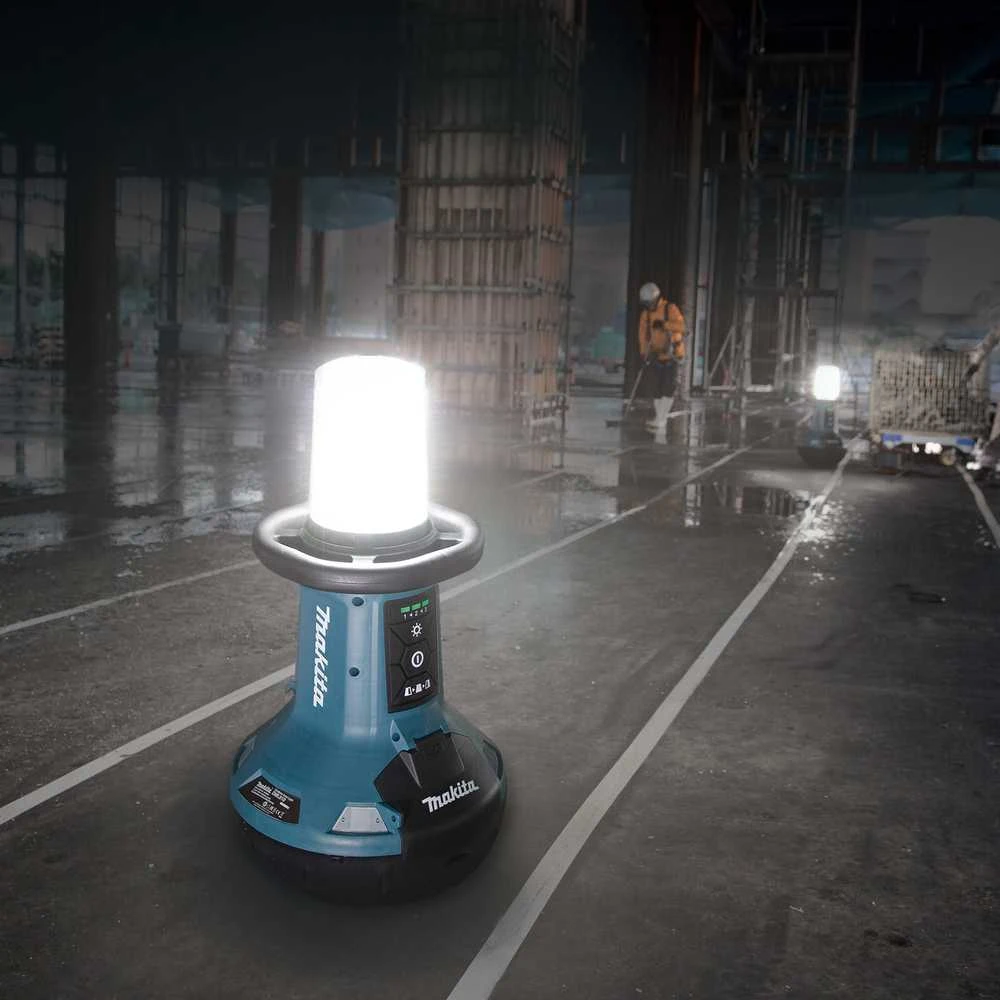 Makita DLM810Z Akumuliatorinis vertikalus darbinis žibintas DML810 18V X2 / AC 5 500 liumenų