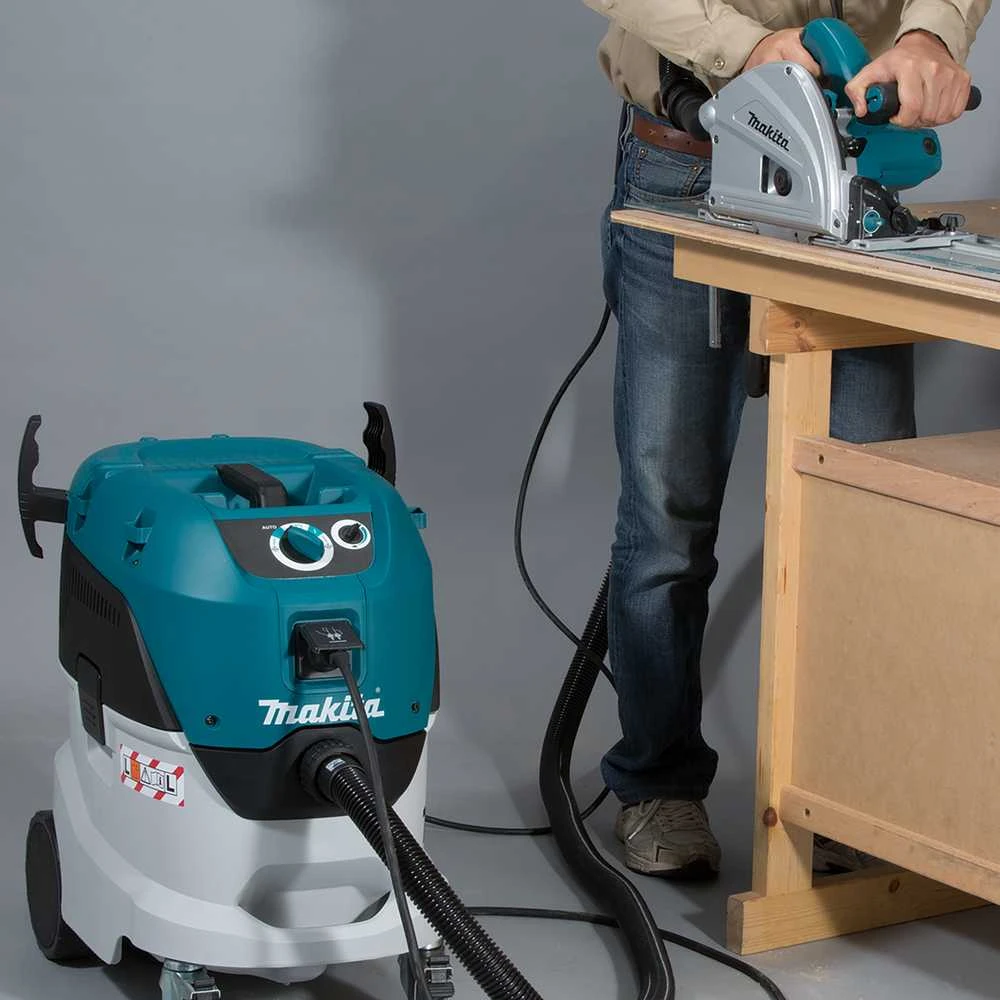 Makita Dulkių siurblys (šlapiai&sausai) VC4210L 1 200 W • 250 mbar • 42 l • L