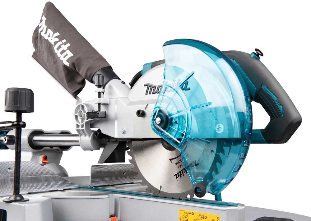 Medžio pjovimo staklės MAKITA LS0816F 1200 W