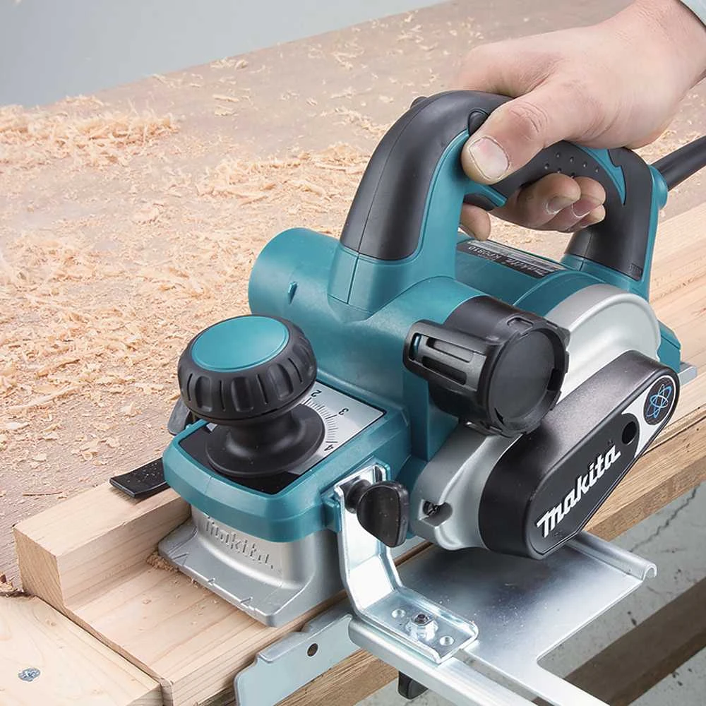 Makita Elektrinis oblius KP0810C, 1050W