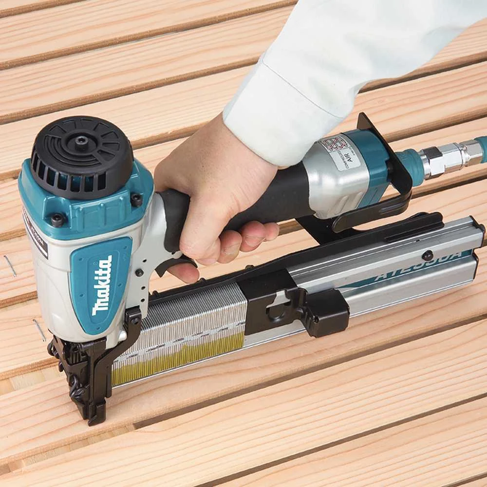 Makita Kabiakalis AT2550A 25 mm • 25 – 50 mm • 16 Ga