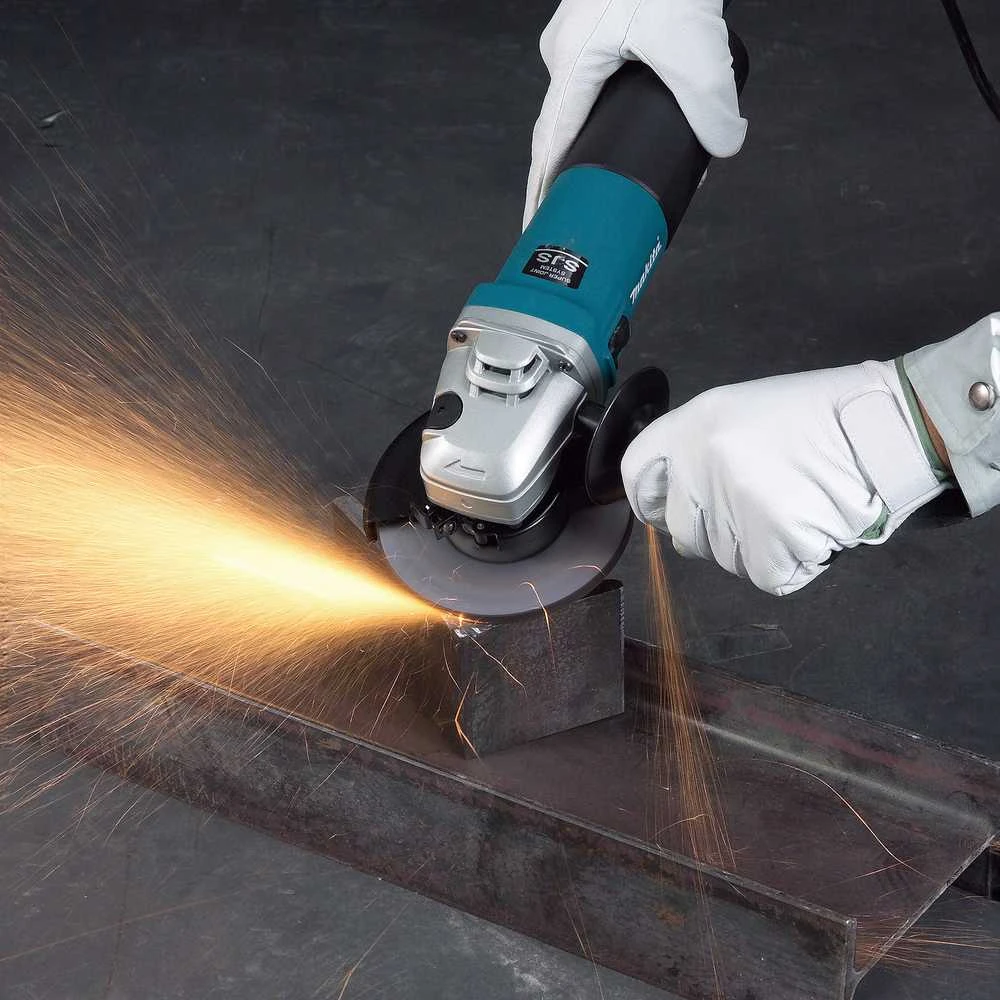 Makita Kampinis šlifuoklis 9565CVR 125 mm