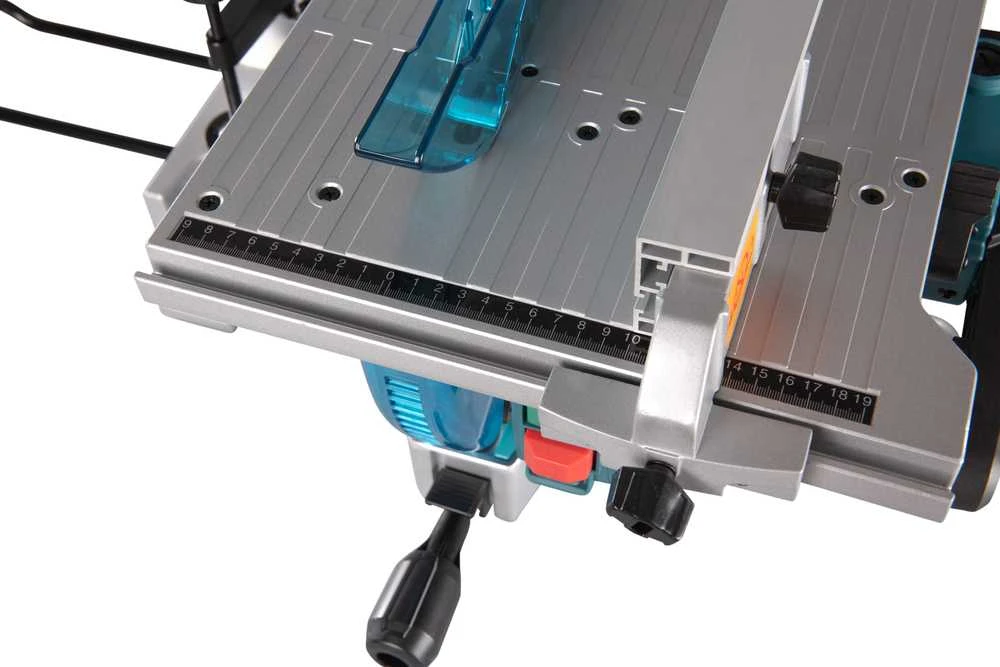 Makita LH1201FL 1 650 W • 305 mm