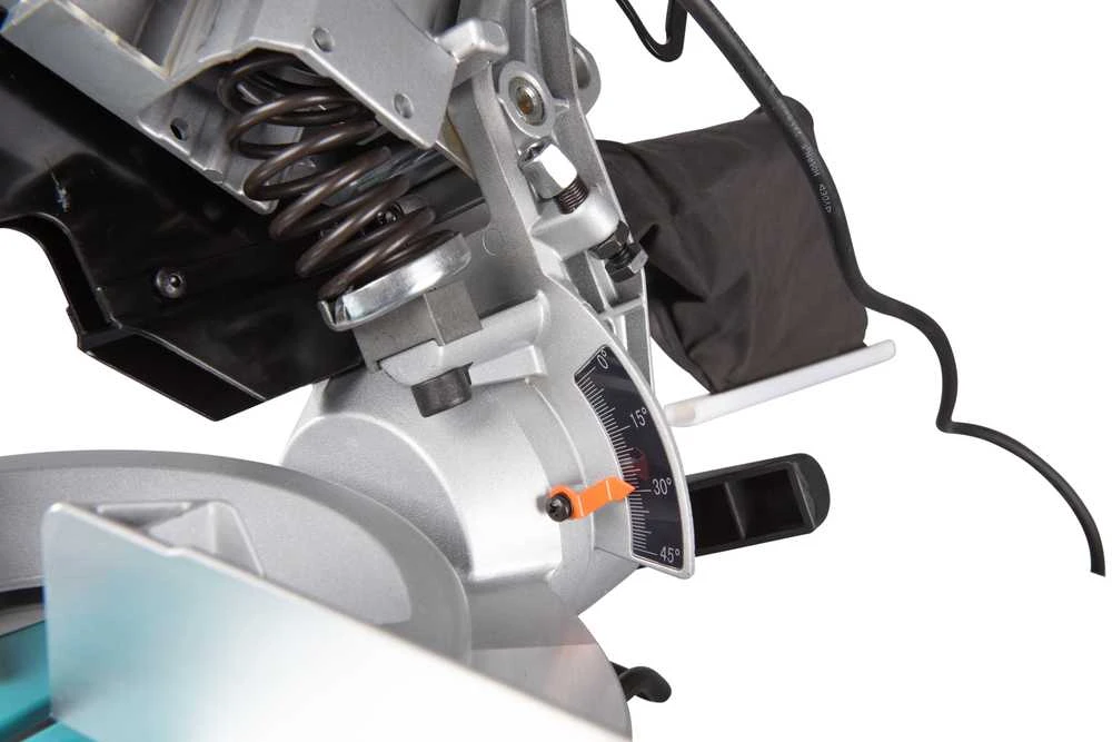 Makita LH1201FL 1 650 W • 305 mm
