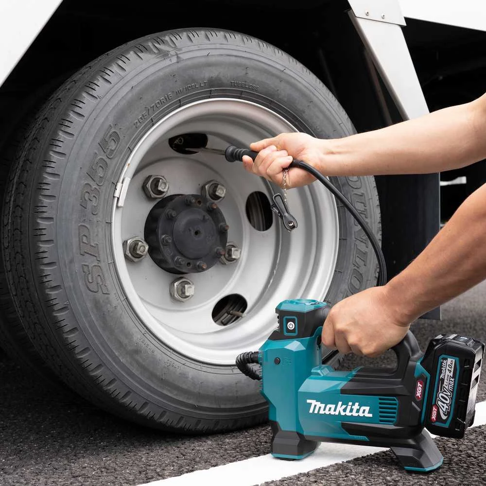Makita Oro kompresoriaus adapteris lengvųjų automobilių ir sunkvežimių padangoms (Antgalis su 0 laipsnių) TE00000796