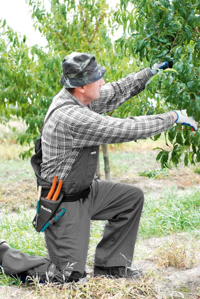 Makita Peilio ir kitų smulkių įrankių dėklas. Kabinimui prie diržo. E-15322