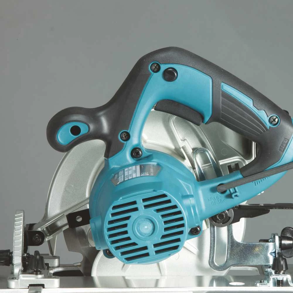 Makita Diskinis pjūklas HS6601, 165mm, 1050W
