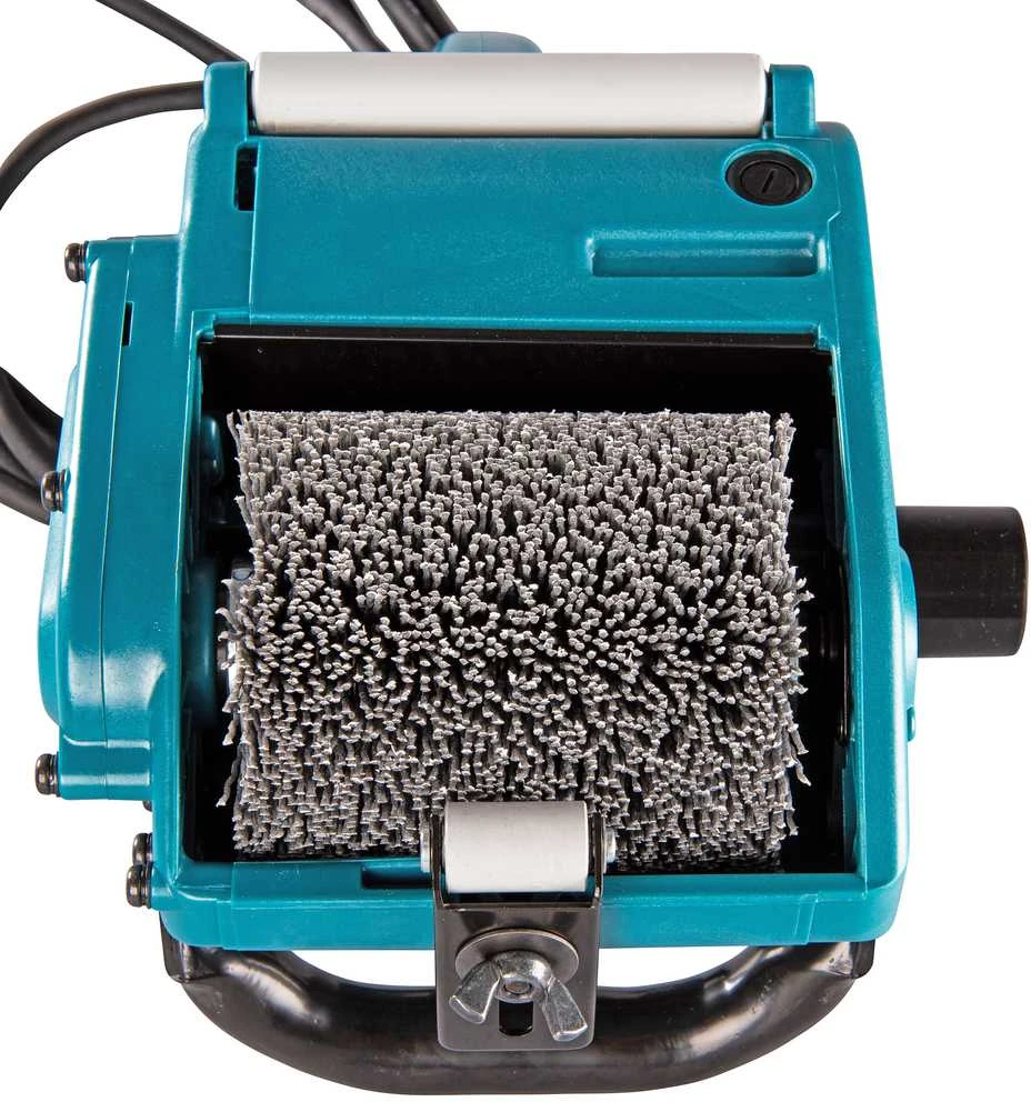 Makita 9741 satinavimo šlifavimo mašinėlė 860 W, 100 x 120 mm, 3500 min-1, 4,2 kg