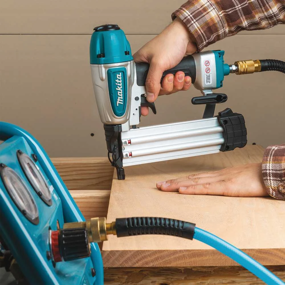 Makita Smeigiakalis AF506