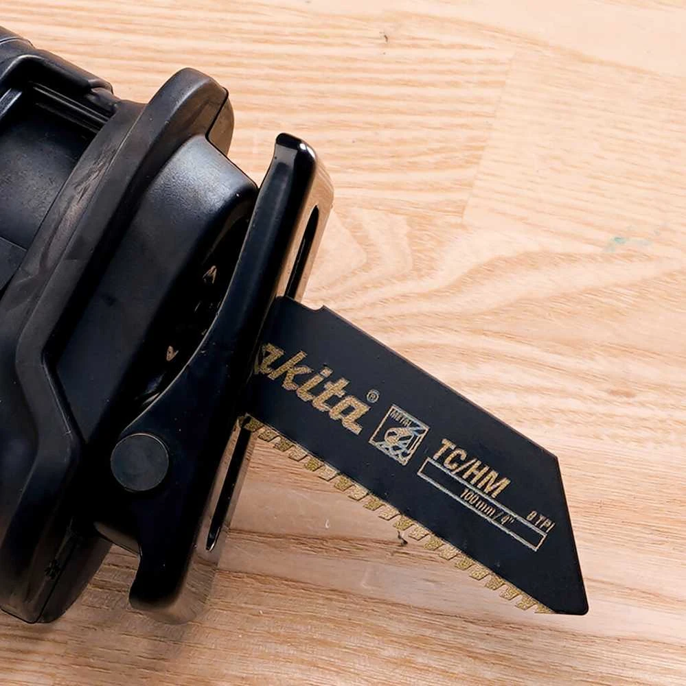 Makita Tiesinio pjūklo pjūklelis TC/HM 100x1,25mm (8tpi), 1Vnt., Metalui B-55566