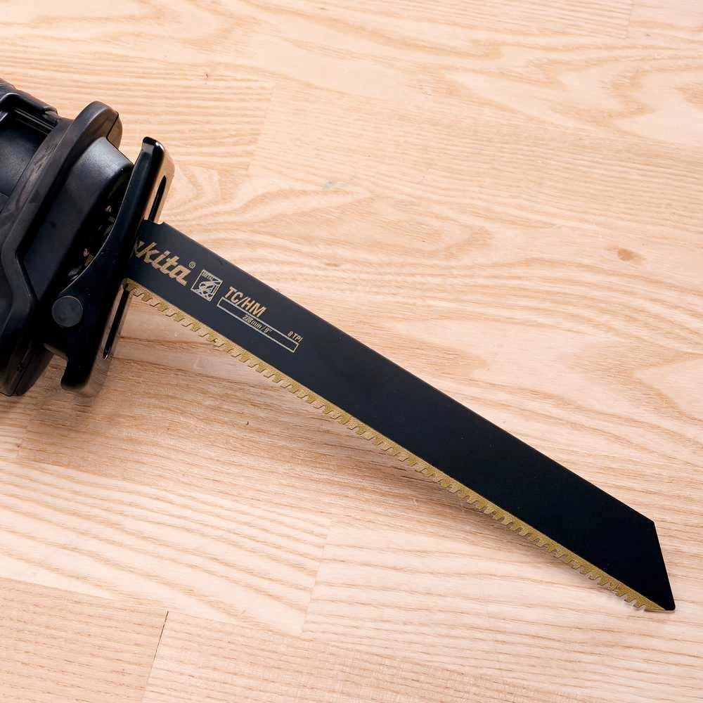 Makita Tiesinio pjūklo pjūklelis TC/HM 228x1,25mm (8tpi), 1Vnt., Metalui B-55588