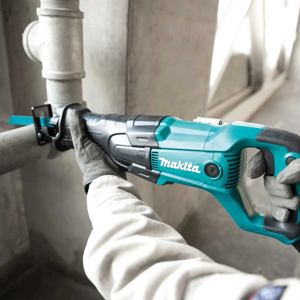Tiesinis pjūklas Makita JR3061T