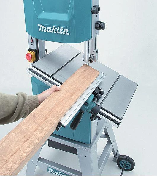 Juostinis pjūklas Makita LB1200F