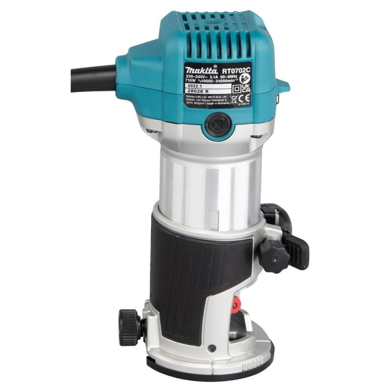 Makita RT0702CJ Freza 710W 6- 8mm, 10.000 - 30.000 r/min 1,8kg,, MAKPACK