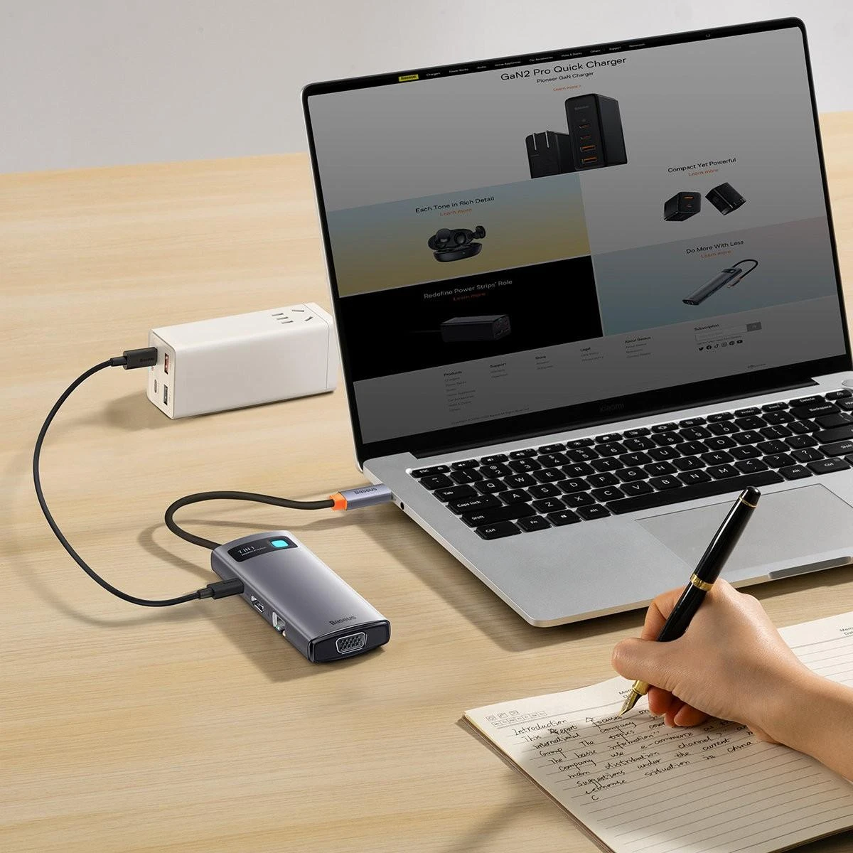 Baseus 7in1 USB-C adapteris darbiniame kontekste