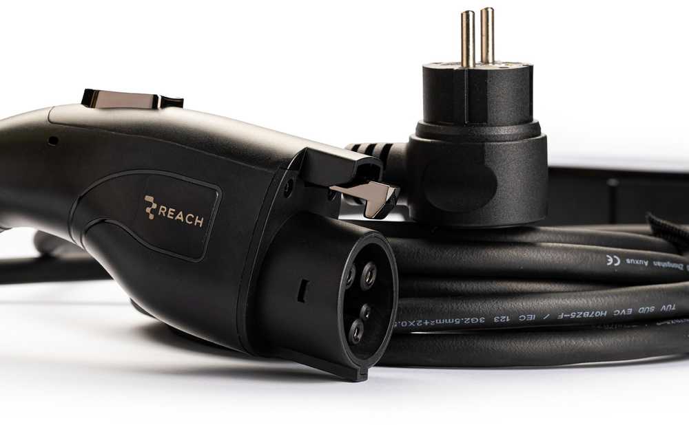 Elektromobilių įkroviklis Reach PEVC1 220V Type1 16A 3.5kW 5.0m