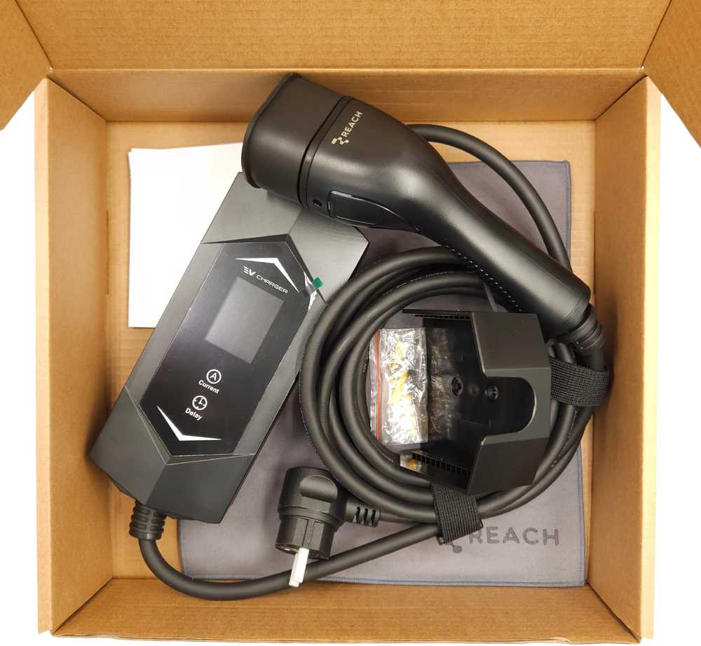 Elektromobilių įkroviklis Reach PEVC2 220V Type2 16A 3.5kW 5.0m