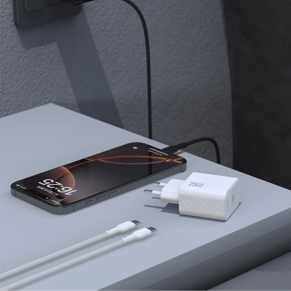 Dudao A27CEU PD 25W GaN USB-C sieninis įkroviklis su USB-C laidu - Baltas