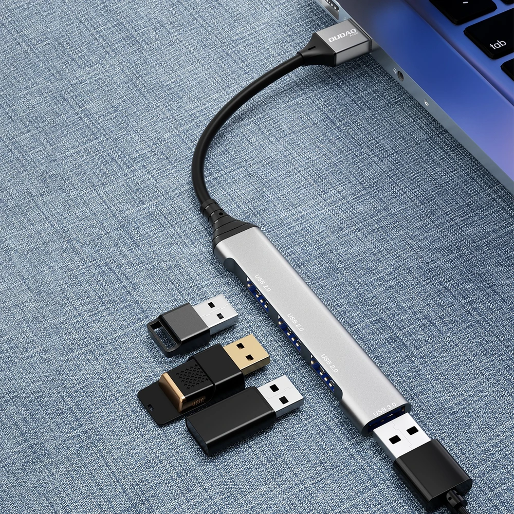 USB šakotuvas Dudao (A16B) USB to (1xUSB 3.0; 3xUSB 2.0) juodas