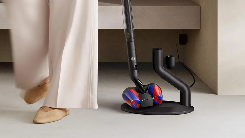 Kompaktiškiausias dulkių siurblys Dyson PencilVac Fluffycones