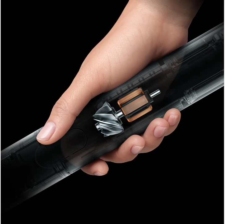 Kompaktiškiausias dulkių siurblys Dyson PencilVac Fluffycones