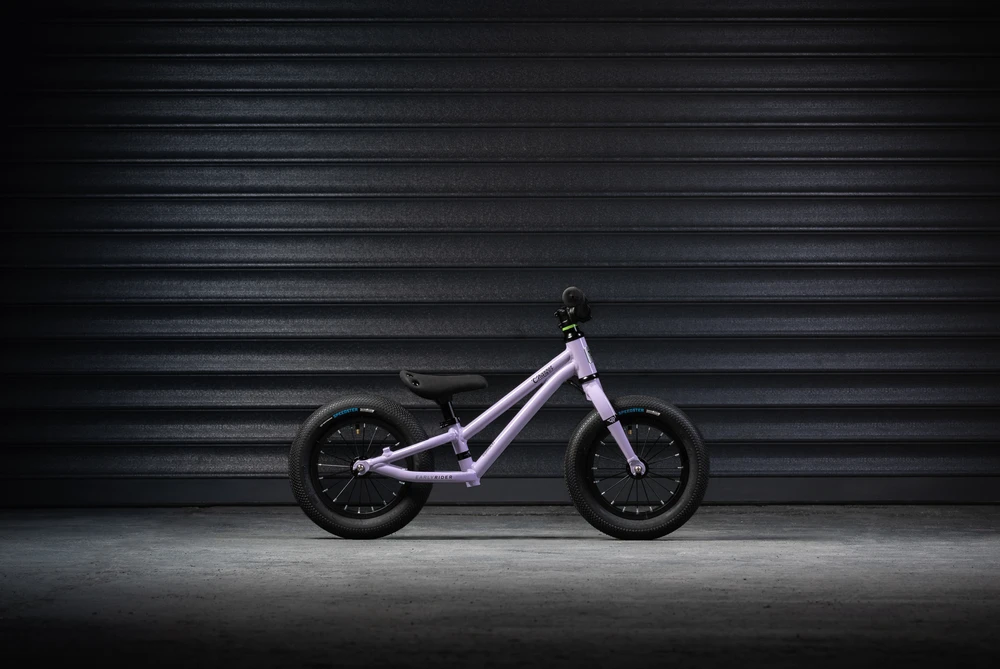 Balansinis dviratis Early Rider Big Foot 12"  | Violetinė