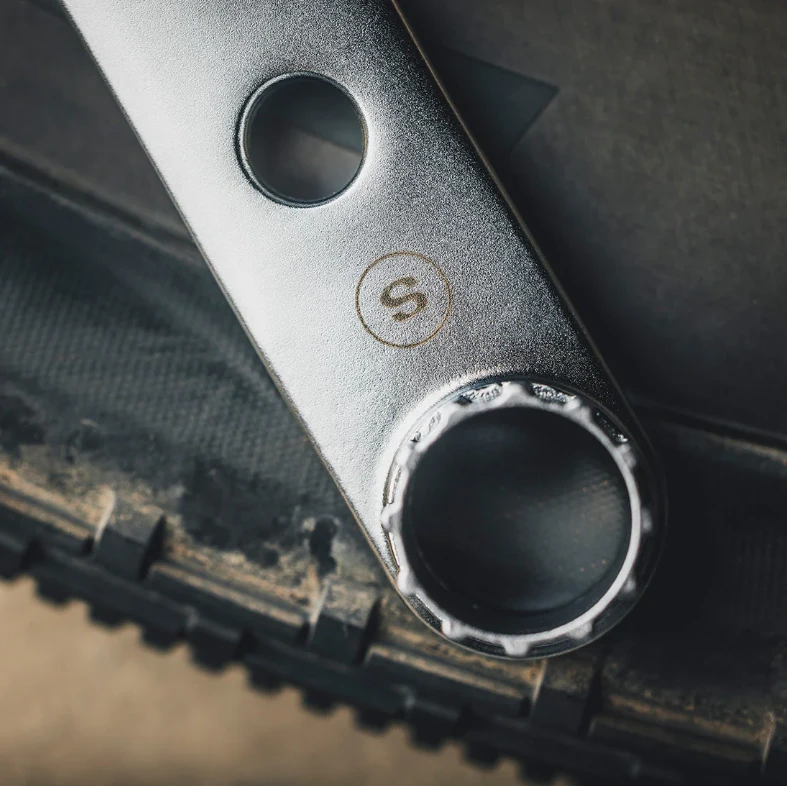 FEEDBACK SPORTS Bottom Bracket + Lockring raktas