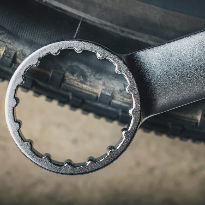 FEEDBACK SPORTS Bottom Bracket + Lockring raktas