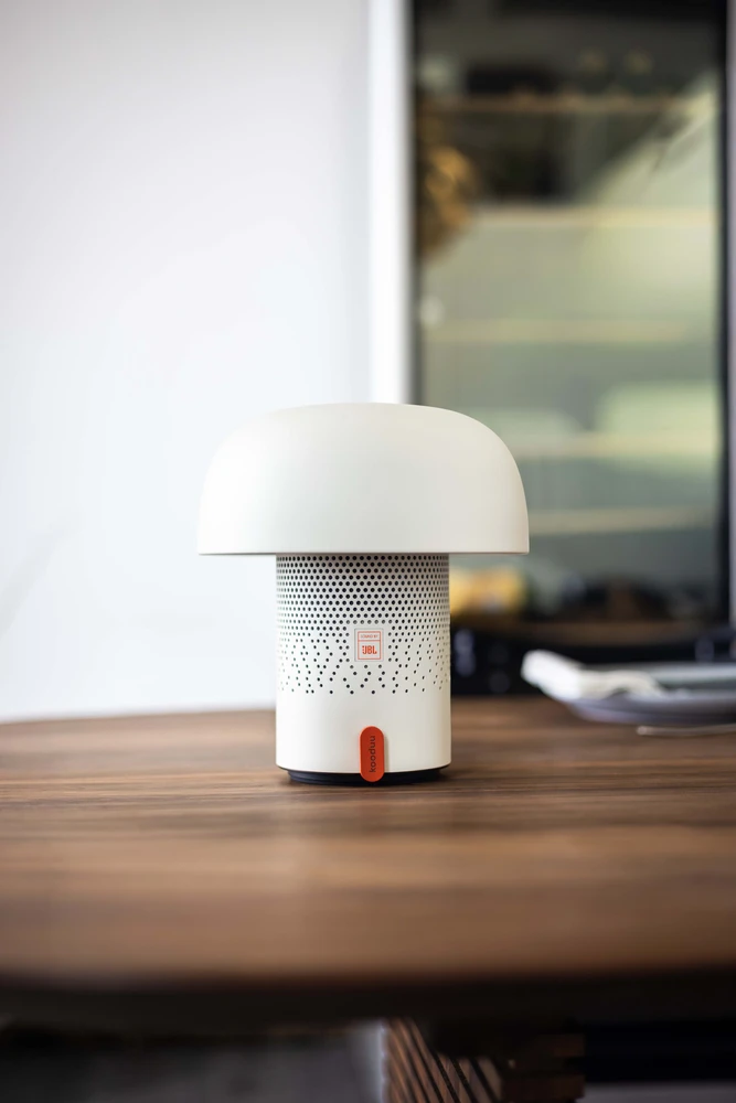 Nešiojama garso kolonėlė su apšvietimu Sound by JBL Kooduu Sensa PLAY, spalva: balta