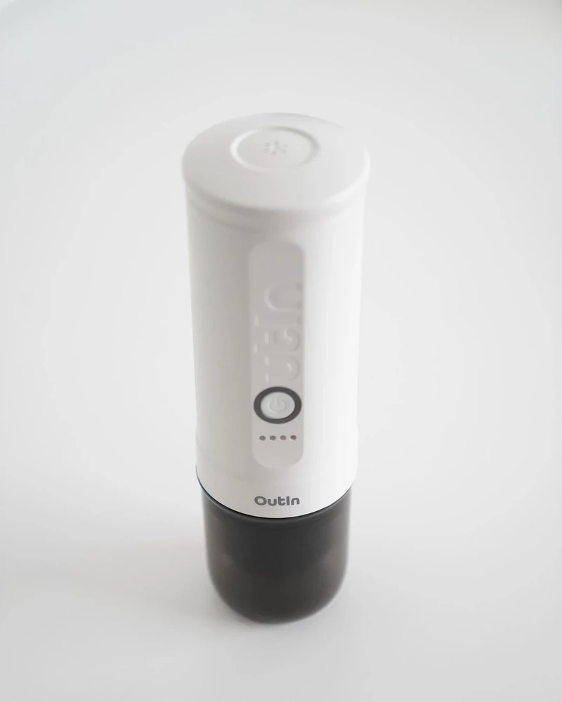 OutIn Nano balta