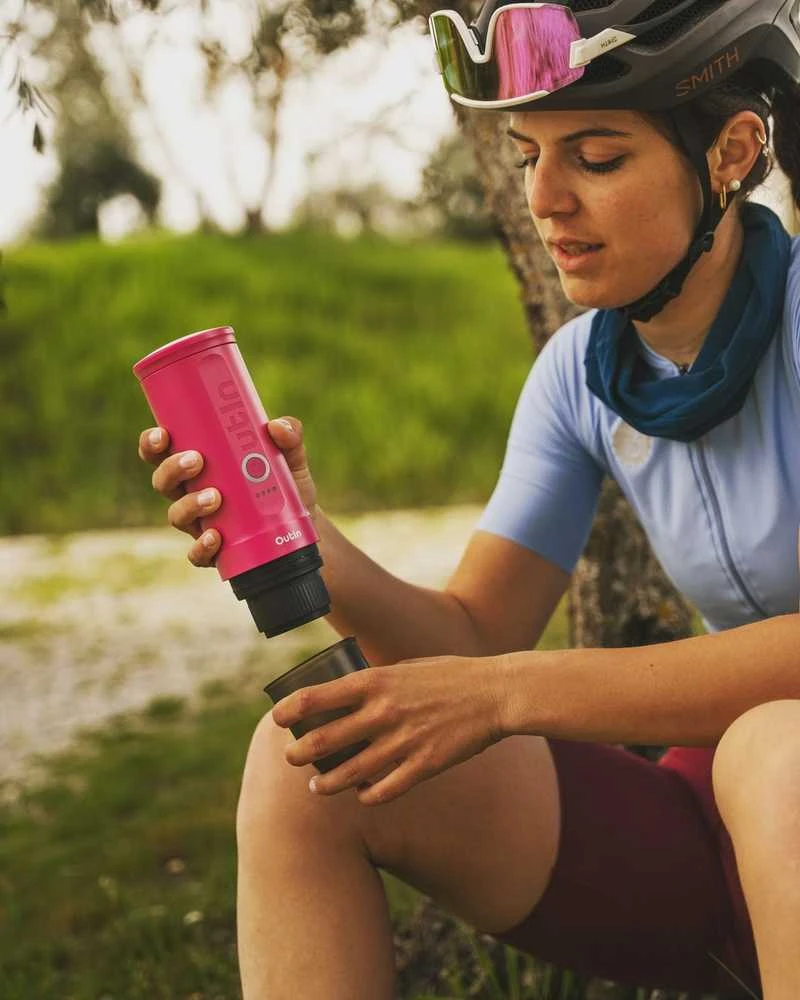 Outin Nano 7500 mAh nešiojamasis kavos virimo aparatas (raudonas)