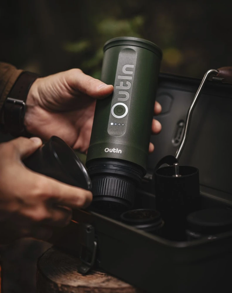 Outin Nano 7500mAh nešiojamasis kavos virimo aparatas - žalias