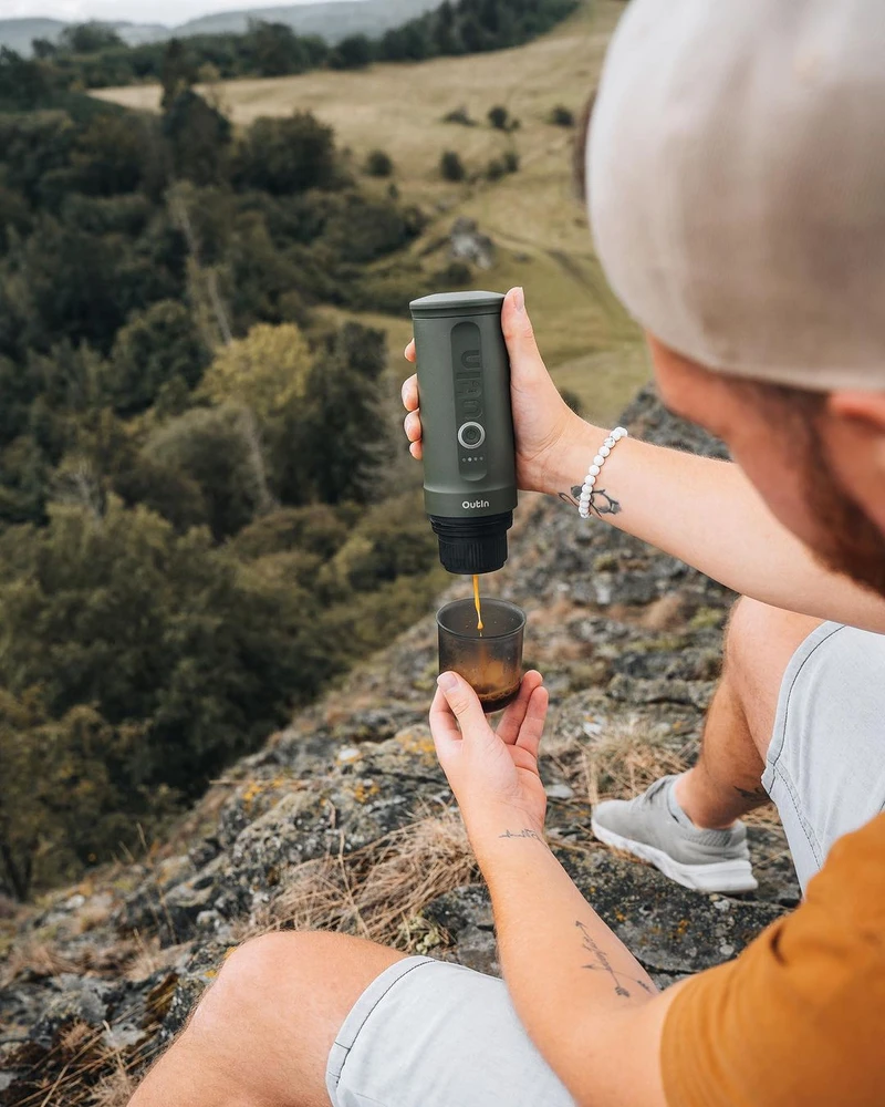 Outin Nano 7500mAh nešiojamasis kavos virimo aparatas - žalias