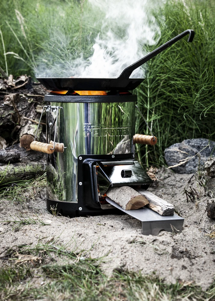 Nešiojama viryklė-krosnelė Petromax Rocket Stove