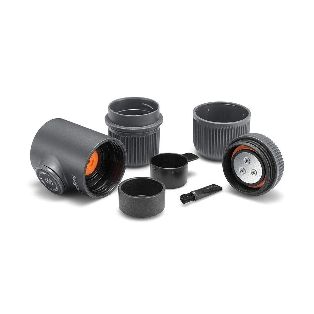 Rankinis maltos kavos aparatas su dėklu ir adapteriu Wacaco Nanopresso, Pilkas