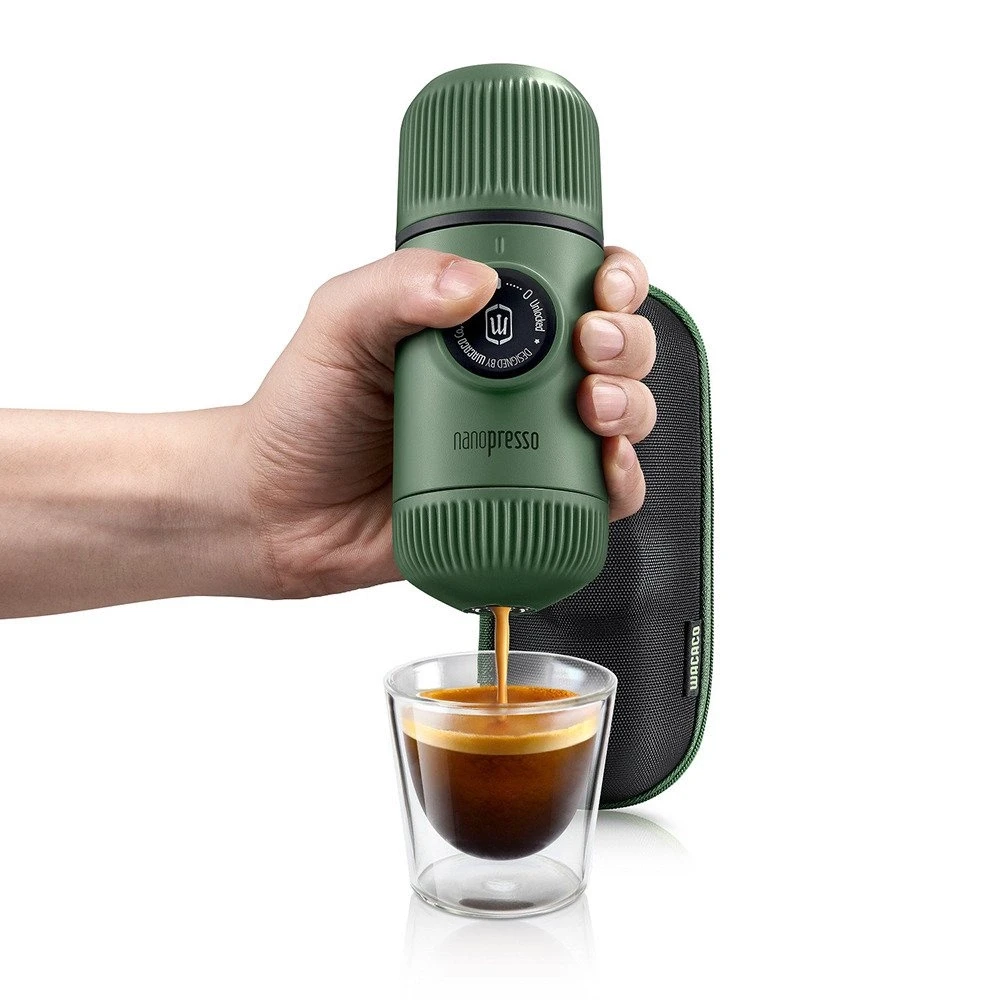 Rankinis maltos kavos aparatas su dėklu Wacaco Nanopresso, Žalias