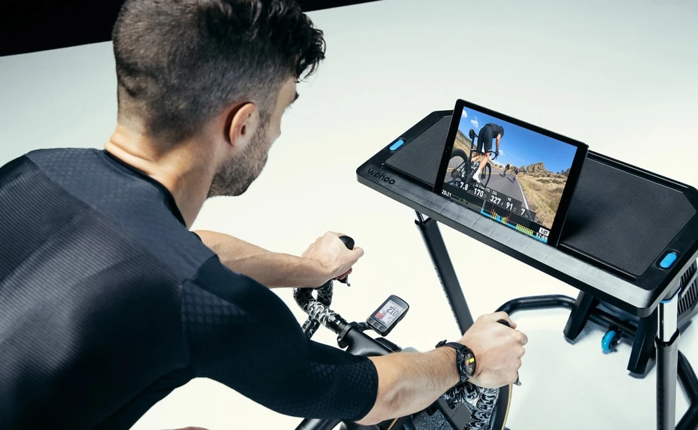 Wahoo KICKR ROLLR Smart Trainer dviračių treniruoklis
