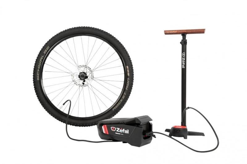 ZEFAL TUBELESS TANK pompos oro talpa, juoda
