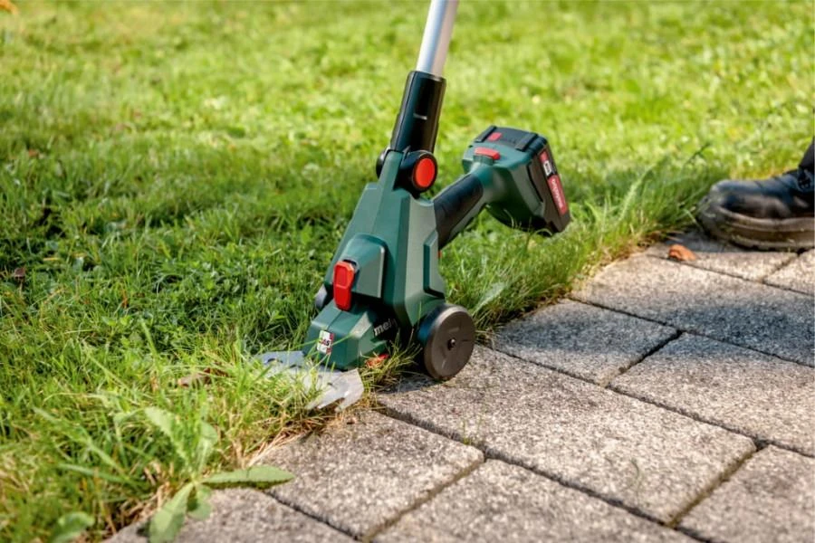 Metabo žolės ir krūmų žirklės SGS 18 LTX Q, 11.5 cm, 18 V, Li-Ion, be akumuliatoriaus ir kroviklio